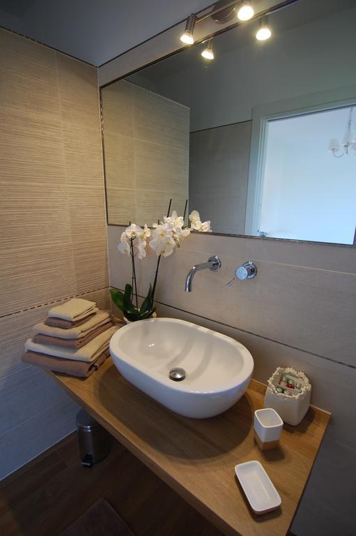 B&B La Gatta Sul TettoBorgo san Donato  エクステリア 写真
